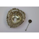 Victorian Hallmarked Silver Bonbon Dish with pierced decoration with a Clamshell bowl design