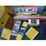 Quantity of Pedigree Sindy accessories to include boxed Caravan, boxed Hairdryer, kitchen etc