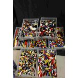 Lego - Collection of assorted Lego to include approx 2kg 1x16 Bricks part 2465 some printed assorted