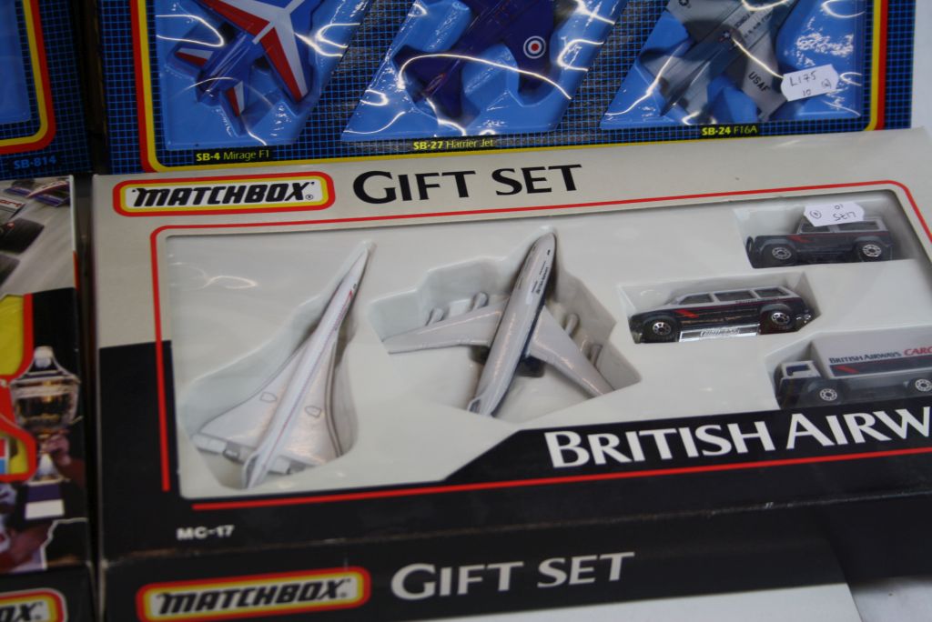 Fojur boxed Matchbox Gift Sets to include Sky Busters SB814 x 2 , The Nigel Mansell Collection and - Image 4 of 5