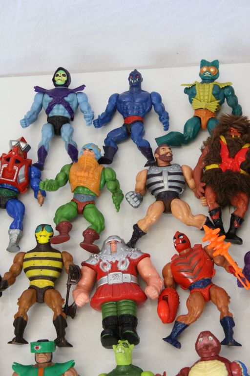 Collection of Mattel He-Man Masters of the Universe figures and accessories to include Battle - Image 6 of 14