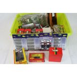 Quantity of carded, boxed and bagged OO gauge model railway trackside accessories to include 4 x