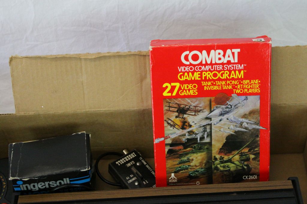 Boxed Atari Video Computer System to include console, 4 x controllers, 1 x video game, instruction - Image 4 of 5