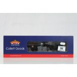 Boxed Bachmann OO gauge 32311 Collett Goods 2259 BR Black Early Emblem locomotive with tender 8 DCC,