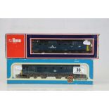Two boxed OO gauge locomotives to include Airfix Airfix 541006 A1A A1A Class 31/4 Diesel