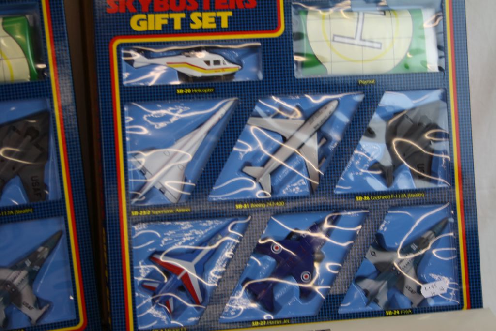 Fojur boxed Matchbox Gift Sets to include Sky Busters SB814 x 2 , The Nigel Mansell Collection and - Image 3 of 5