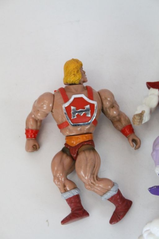 Collection of Mattel He-Man Masters of the Universe figures and accessories to include Battle - Image 9 of 14