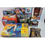 10 Boxed TV related and Sci Fi toys and collectables featuring Playmates BanDai Star Trek x 3, South