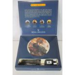 Boxed Hornby Royal Doulton 'Time for Change' 50th Anniversary collection R650 GWR 4-6-0 King Henry