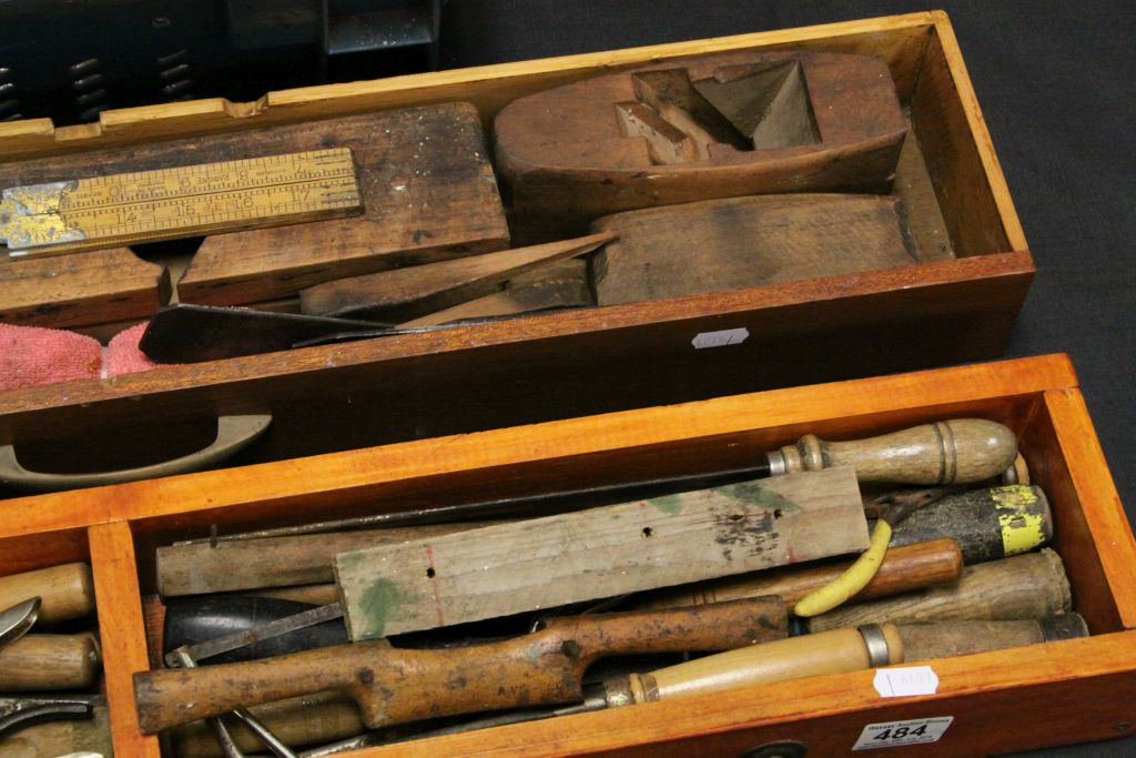 Large vintage wooden toolbox with two drawers of vintage tools to include chisels, planes, Rabone m - Image 6 of 10