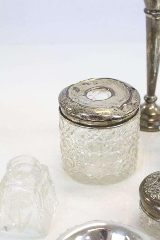 A small collection of hallmarked silver items to include a bud vase, various dressing table jars, - Image 5 of 6