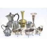 Small collection of vintage Metalware to include Silver plate, Brass & Pewter