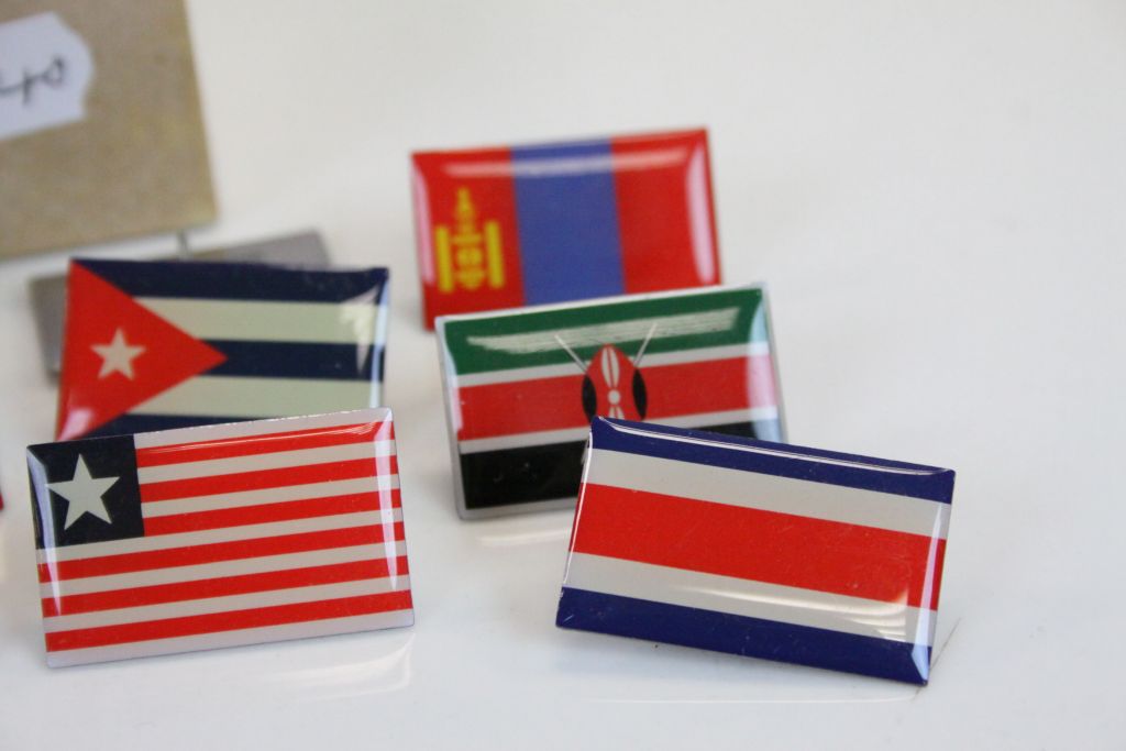 Box of pin badges of World Flags - Image 2 of 6