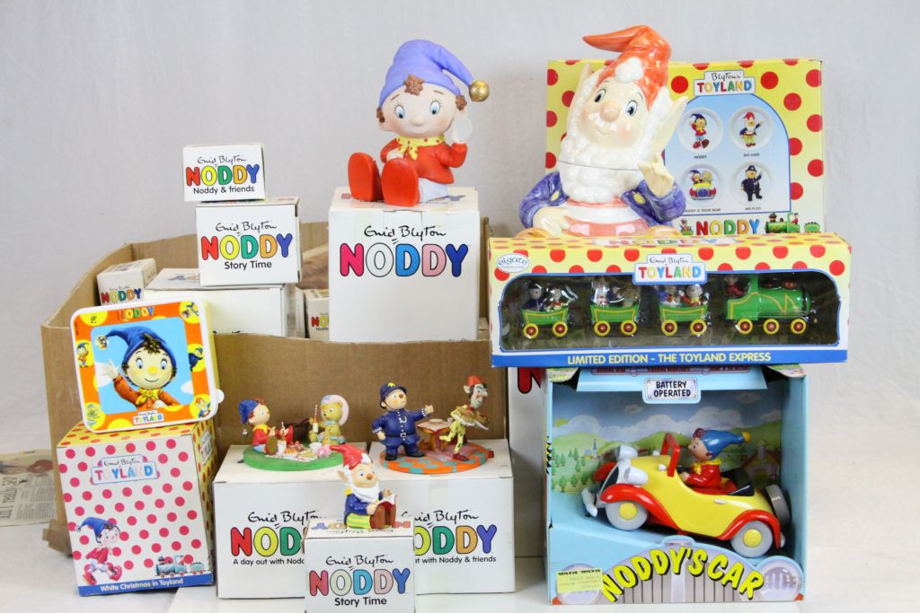 Large quantity of Noddy Boxed Figures including Day Out with Friends etc. plus boxed Noddy