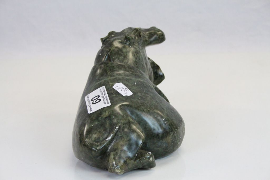 Carved African stone hippo figure - Image 4 of 4