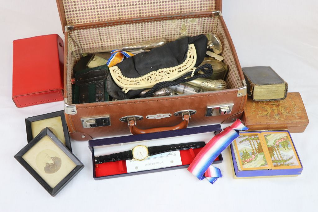 Small Suitcase of Mixed Collectables to include Watches, Pistol Grip Knives, Paperweights, etc - Image 3 of 9