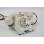 Vintage Ericsson LM White Bakelite Dial Telephone stamped to base DBK 11X37 CTP