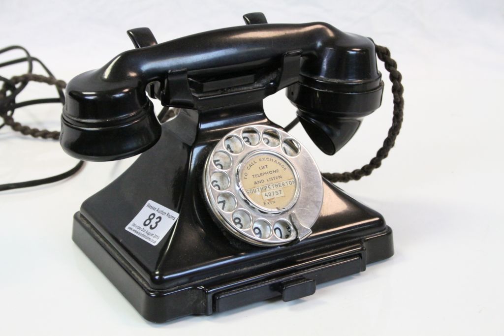 Vintage Black Bakelite Dial Telephone with Drawer, the handset stamped 164 S 44/1 - Image 2 of 5