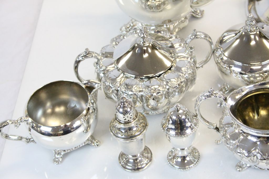 Collection of mix Silver Plate to include teapot with stand, sugar bowls, cream jug etc - Image 4 of 5