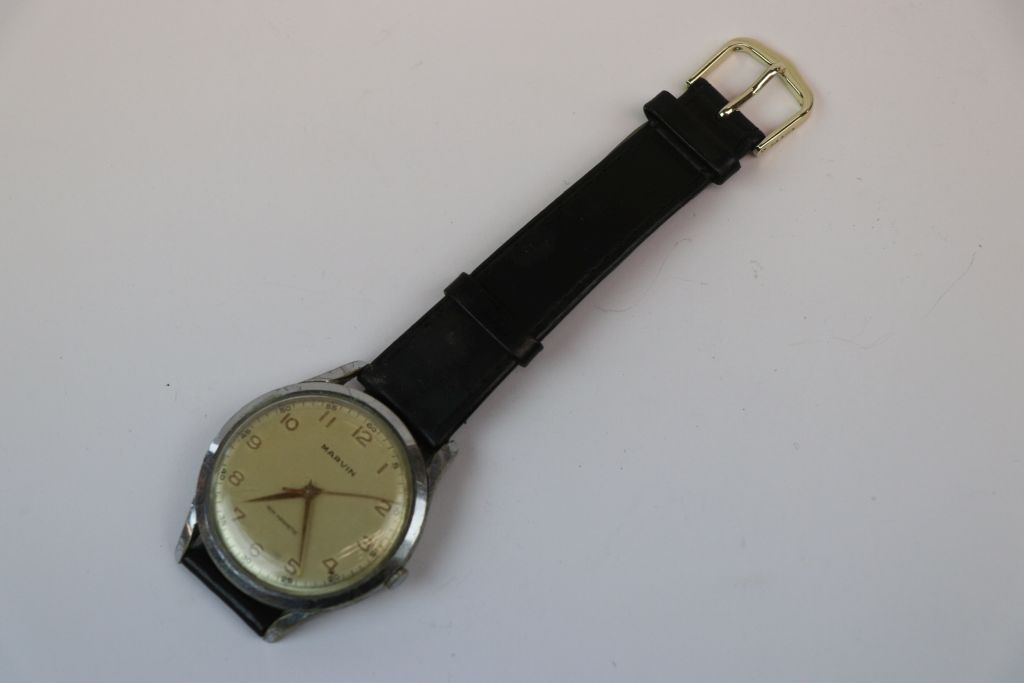 Vintage Gents Marvin wristwatch, approx 36mm diameter, not counting winding crown, in stainless