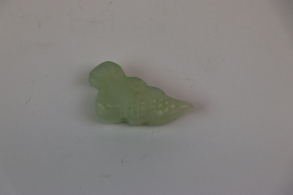 19th Century Chinese Jade toggle in the form of a Snake, approx 3cm long
