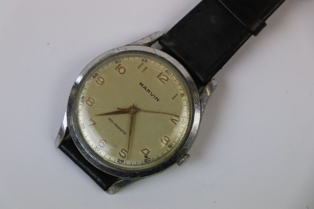 Vintage Gents Marvin wristwatch, approx 36mm diameter, not counting winding crown, in stainless - Image 3 of 4