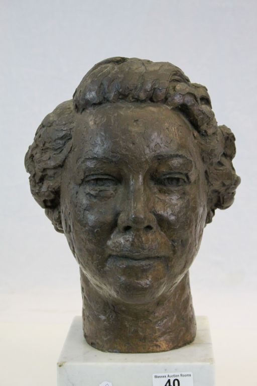 Cold cast bust of a females head on a marble base, stands approx. 39cm - Image 2 of 6