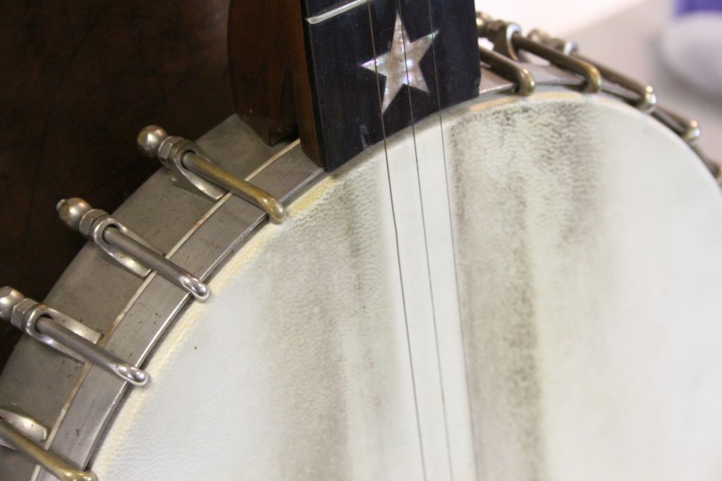 Late 19th Century American "Celebrated Benary" four string Banjo with Mother of Pearl inlay to the - Image 4 of 12