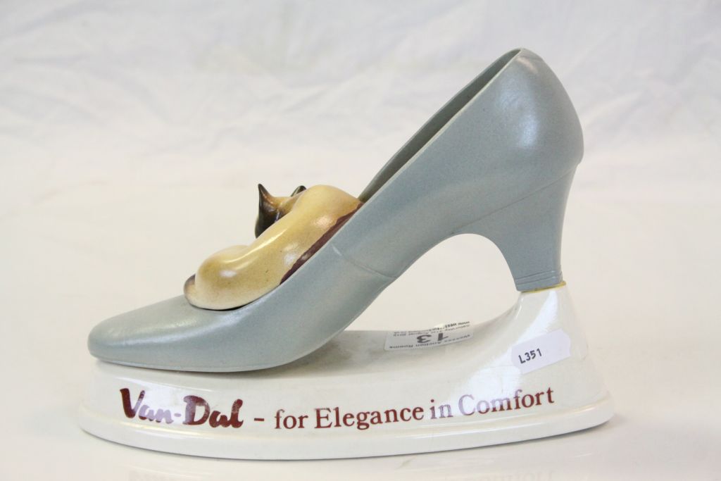 Van - Dal Advertising ceramic Shoe, made by "Lenham Pottery 1986" & standing approx 16cm at the - Image 2 of 6