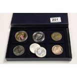 Small collection of Coins to include three £5 Pound examples & commemorative Medallions etc