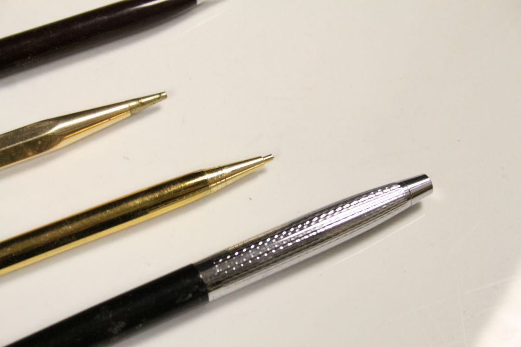 Collection of Pens including Blackbird, Parker Sonnet and a Rolled Gold Yard O Led Propelling - Image 3 of 8