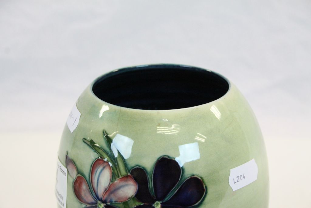 Vintage Moorcroft Pottery vase, hand painted with "Spring Flowers", stands approx 18cm is fully - Image 4 of 6