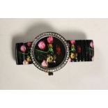 New Ladies watch depicting flowers