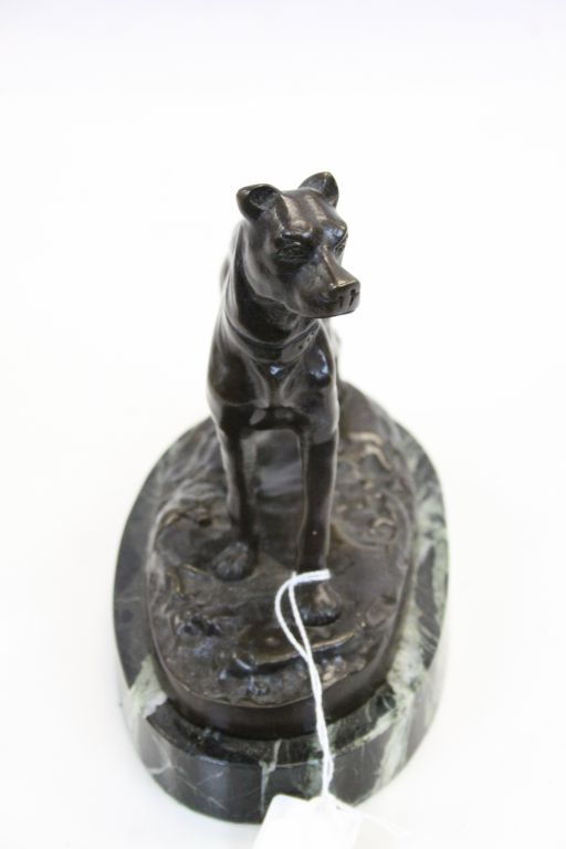 Vintage Patinated Bronze model of a Mastiff on a Green Marble base, stands approx 17cm at the - Image 3 of 3