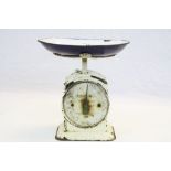 Advertising - Vintage ' Homepride Flour ' Weighing Scales with Enamel Pan