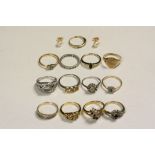 13 mixed Rings to include 9ct & unmarked Gold, Silver & costume jewellery type plus a pair of