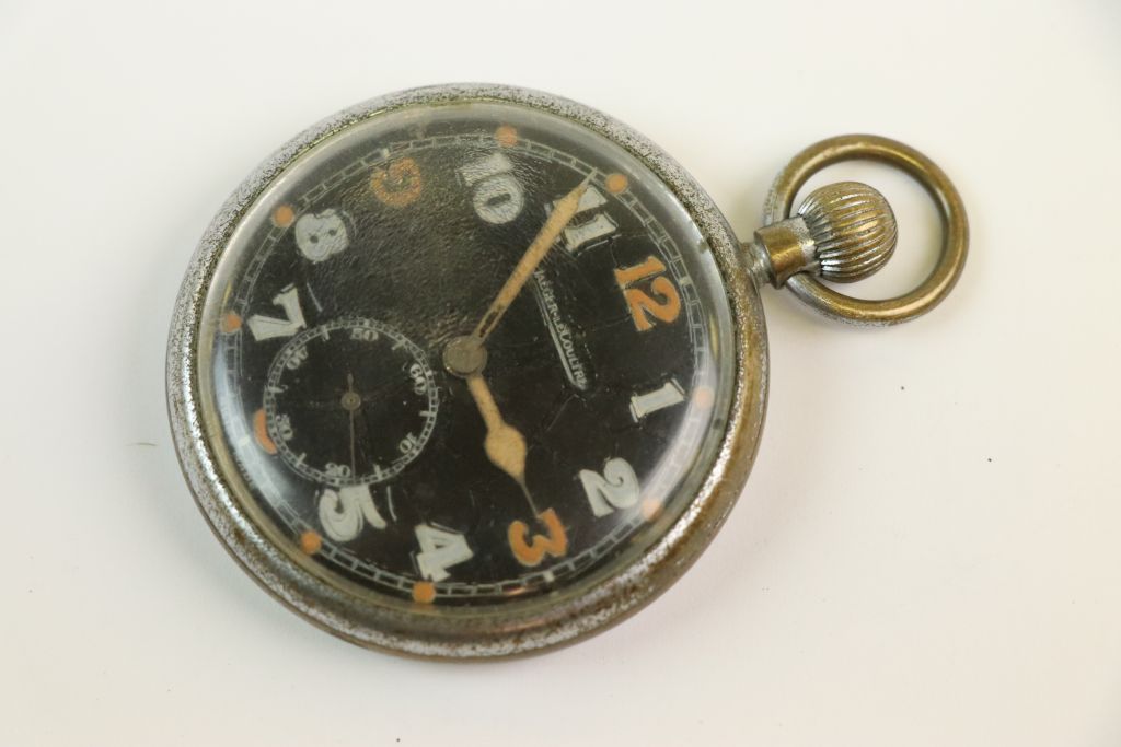 A World War Two Era Military Issued Jaeger Le Coultre Pocket Watch With Black Dial, Marked To The - Image 4 of 6