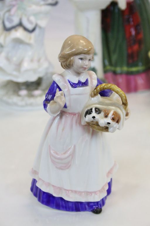 Collection of ceramic Figurines to include; Coalport "Visiting Day", Limited Edition Royal - Image 2 of 13