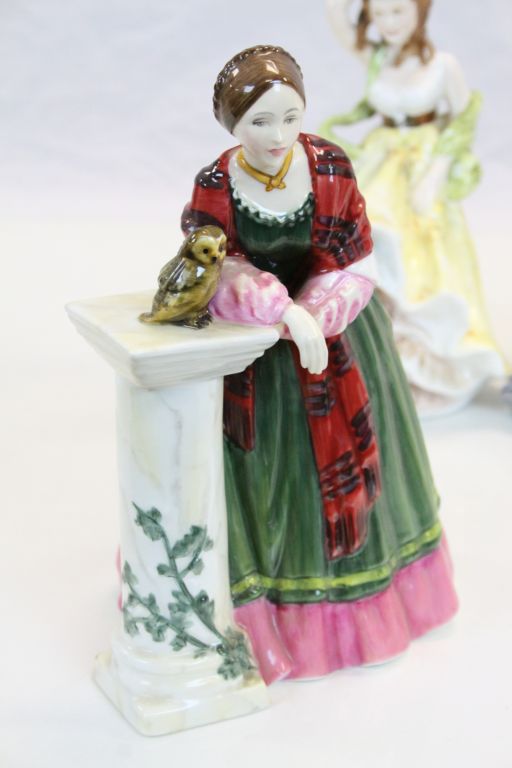 Collection of ceramic Figurines to include; Coalport "Visiting Day", Limited Edition Royal - Image 8 of 13