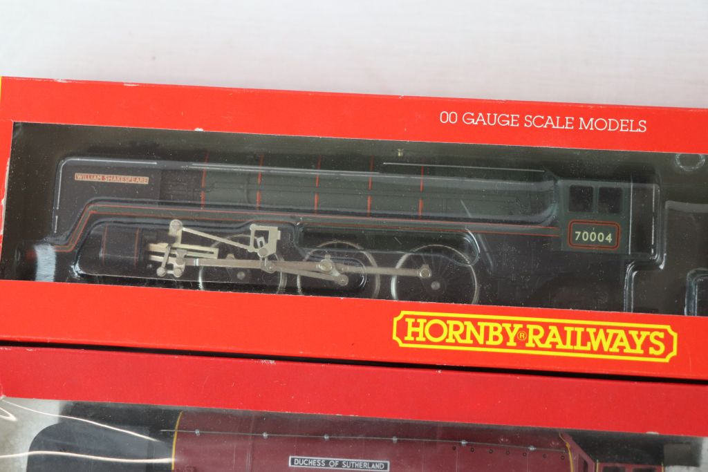 Three boxed Hornby OO gauge locomotives to include R312 LNER 4-6-2 Loco Silver Link, R329 BR 4-6-2 - Image 3 of 6