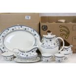 Royal Doulton Cambridge pattern part dinner service to include cups, saucers etc (2 boxes)