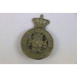 A Victorian QVC 1st Battalion Of The Derbyshire Regiment White Metal Glengarry Badge With Three Loop