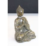Chinese bronze Buddha with four character marks to base