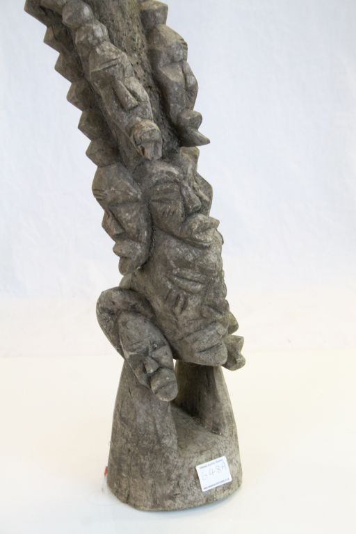 Carved wooden tribal figure - Image 3 of 3