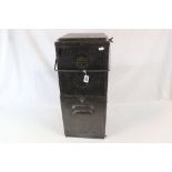 A Vintage World War Two / WW2 Era Ministry Of Defence Parafin Oil The "OTTEST" Heater Unit.