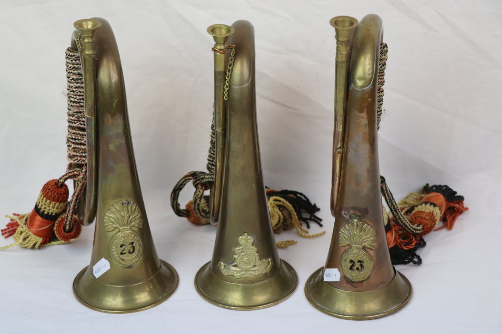 A Collection Of The British Military Bugle's, All Adorned With Military Badges To Include One To The - Image 3 of 8