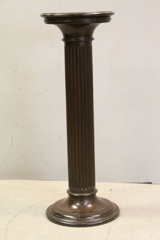 19th century Mahogany Corinthian Column Jardiniere Stand, 93cms high - Image 3 of 3