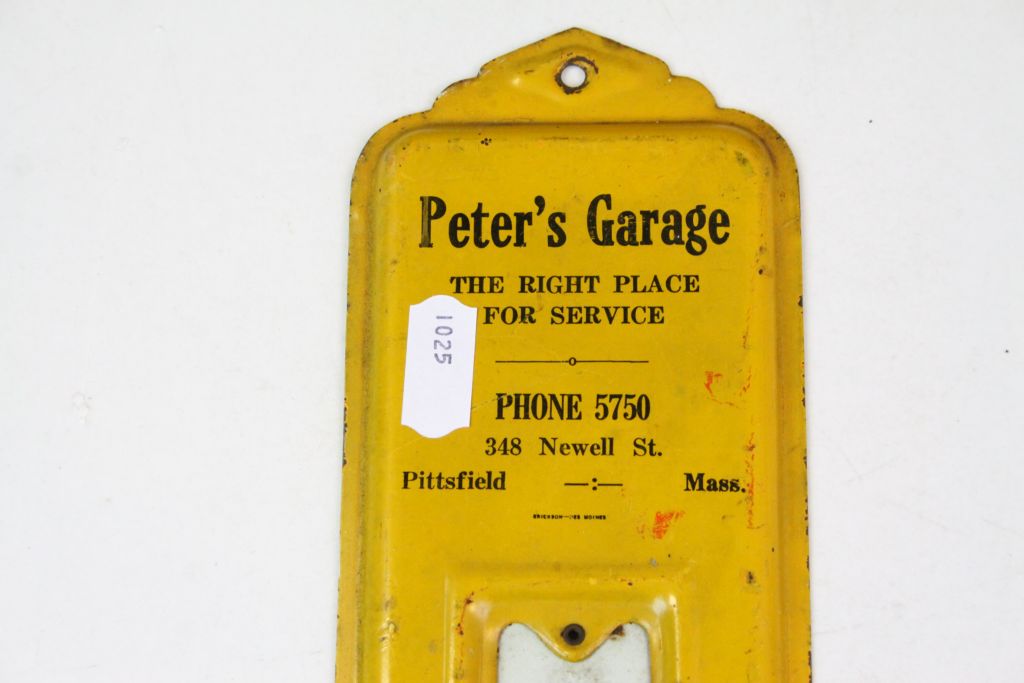 Vintage Tinplate wall mounted Thermometer marked "Peter's Garage Pittsfield Mass.", lacks Mercury, - Image 2 of 5