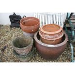 Quantity of large terracotta and other flower pots and plant pots