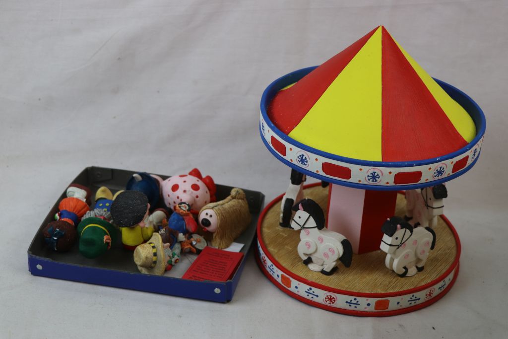 The Sugarlump Studio 2001 Magic Roundabout and seven figures with certificate of authenticity